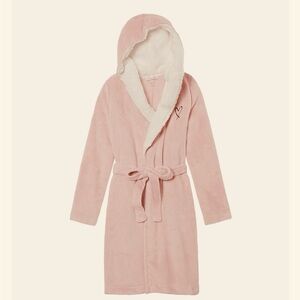 Victoria's Secret Pink Hooded Robe 💗